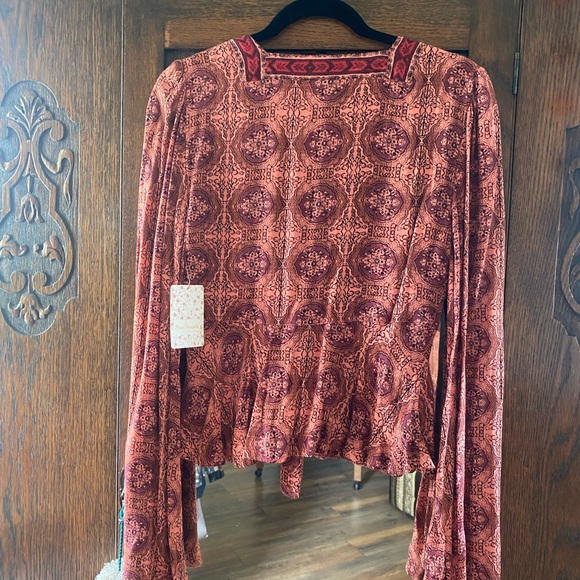 Free People Time of Your Life Bell Sleeve, Boho Top in Coral Combo - Picture 2 of 7
